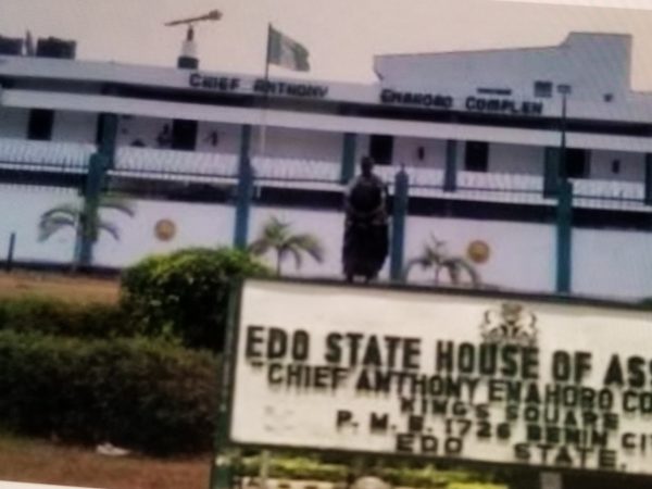 Edo Assembly Dismisses All Political Aides