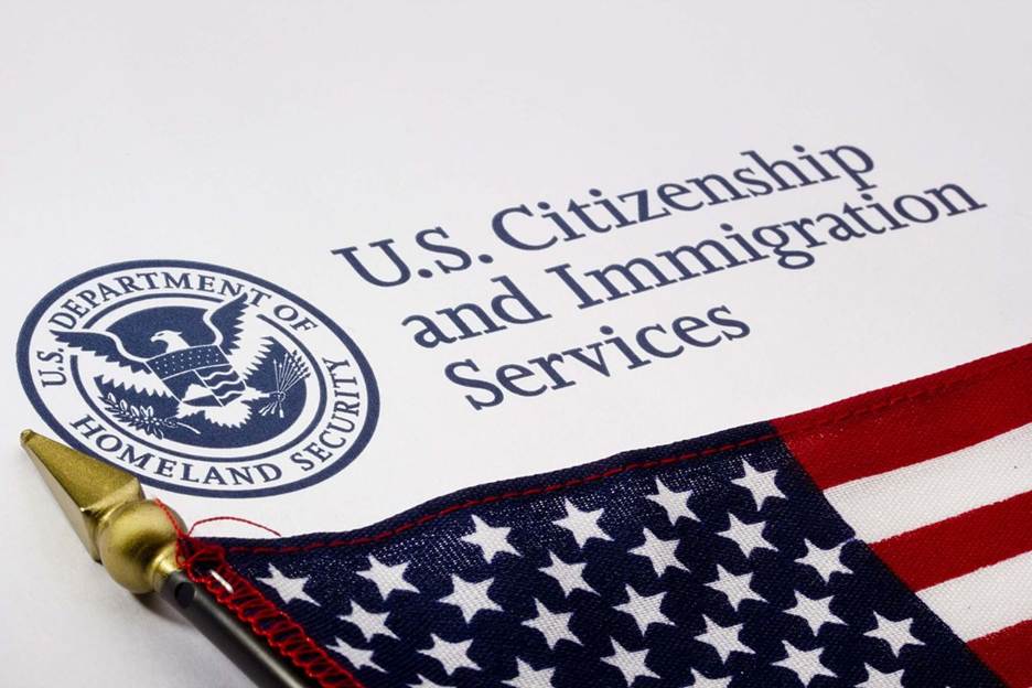 Over 500,000 Immigrants Lose Legal Status in US, Given April 24 Deadline to Leave