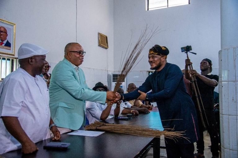 Edo Assembly to Get New Speaker as PDP Loses Out in Power Game Following Defection of 4 Lawmakers to APC