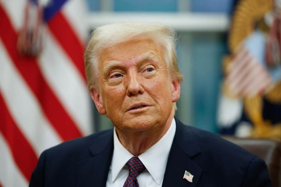Trump Threatens 200% Tariff on Wine, Champagne from France, Others
