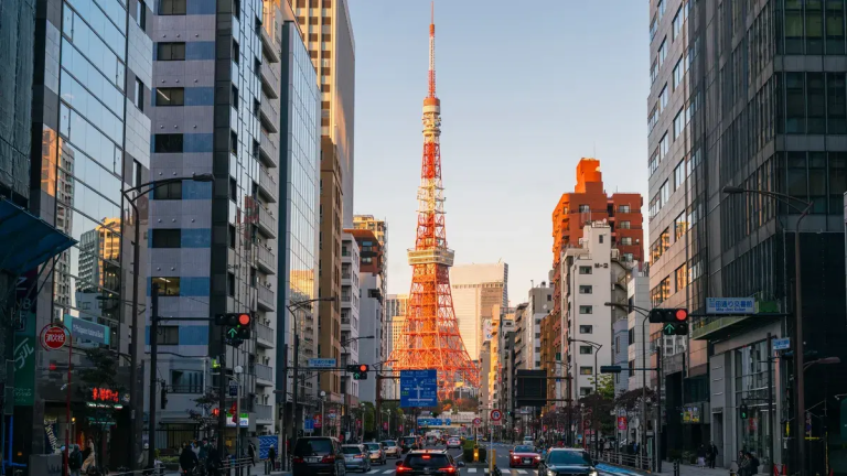  You Want To Live Long? Check Out These Top 10 Countries Where People Live The Longest