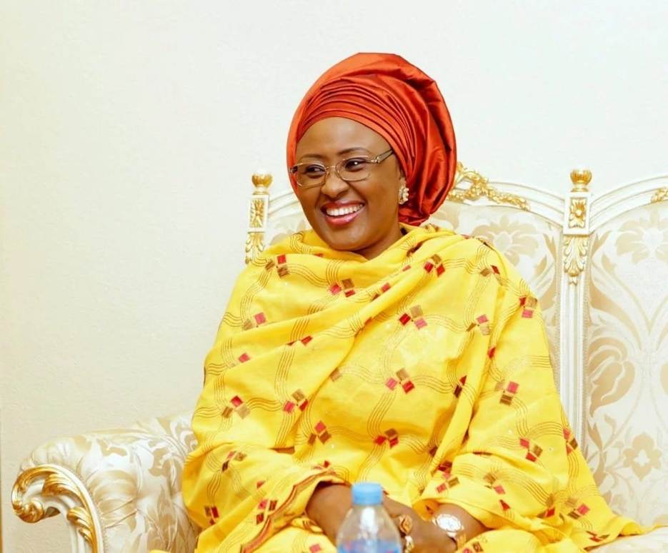 News of Aisha’s divorce from Late President Buhari as claimed by Farooq Kperogi gains traction as ex-First Lady was Absent at Thursday’s Special FEC Session in his honour News of Aisha’s divorce from Late President Buhari as claimed by Farooq Kperogi gains traction as ex-First Lady was Absent at Thursday’s Special FEC Session in his honour