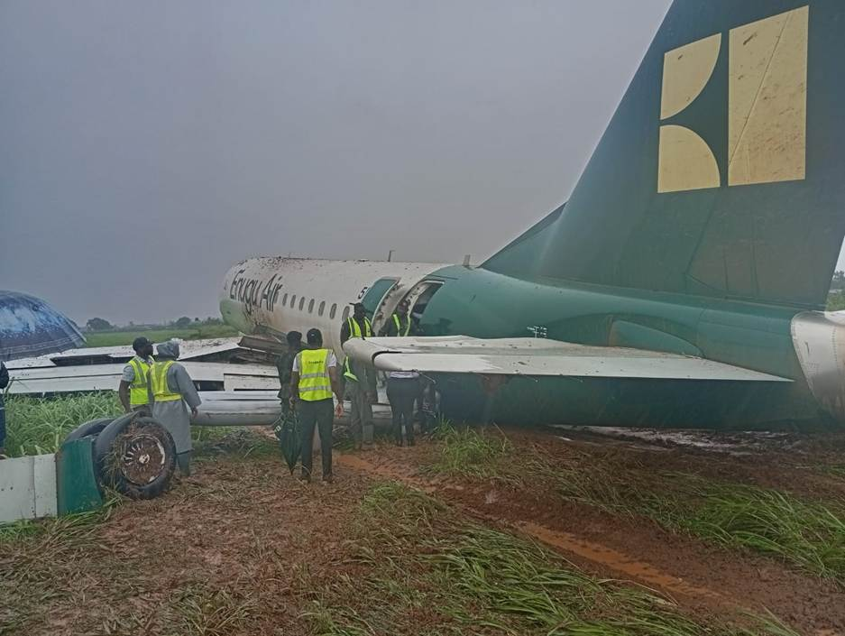 68 Enugu Air Passengers Cheat Death As Aircraft Skids Off Runway At Benin Airport