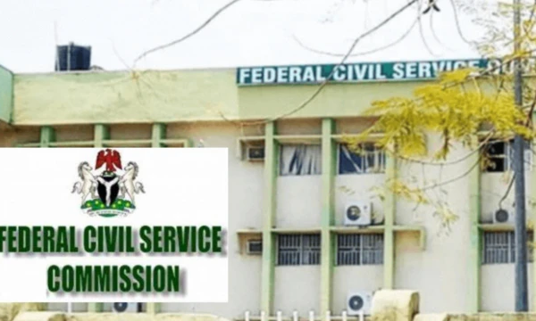 Over 450,000 Nigerians Jostle for 10,000 FG Jobs