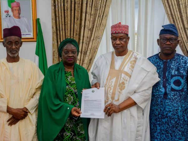 NSF Tragedy: Abiodun Sympathises With Kano Govt, Presents N31m To Victims’ Families