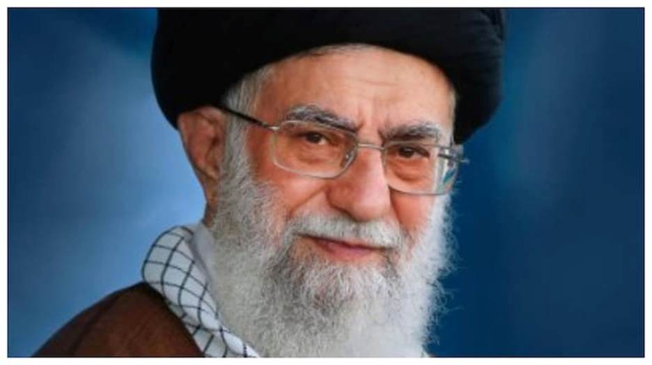  Iran’s Khamenei Responds to Trump Threats: ‘Cannot Surrender’
