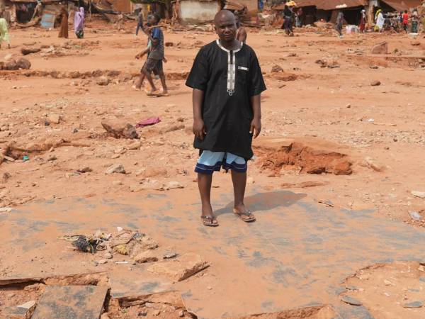 ‘I watched helplessly as water washed my family away’ in Nigeria floods