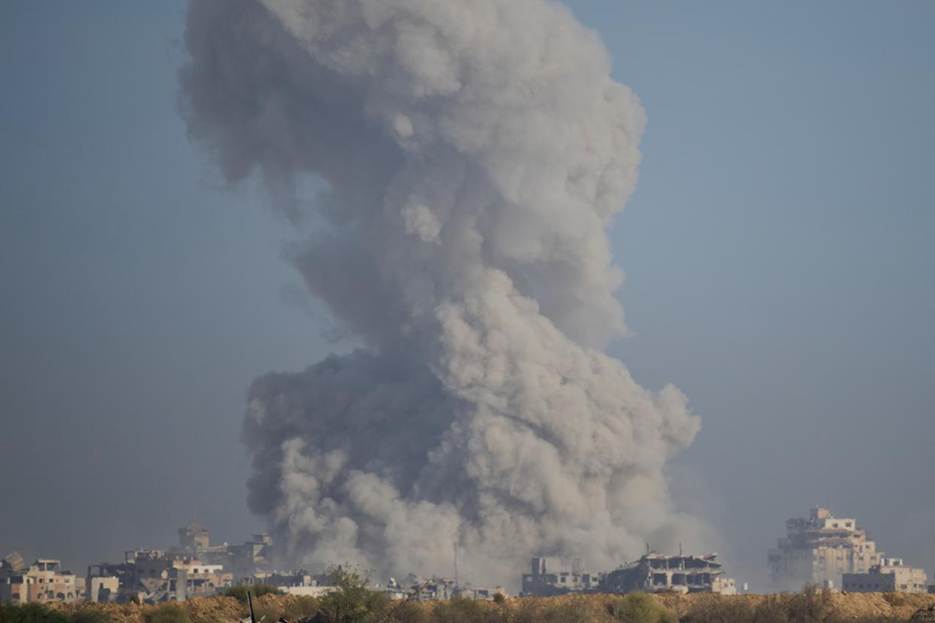 Israeli Strikes Kill More Than 40 People In Gaza, Say Health Officials, Ahead Of UN Meeting Israeli Strikes Kill More Than 40 People In Gaza, Say Health Officials, Ahead Of UN Meeting