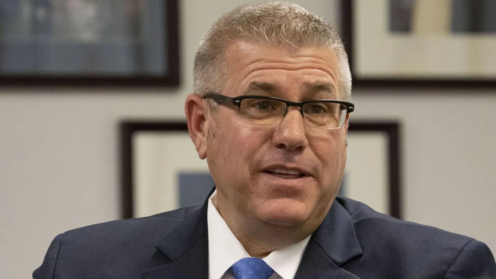 Illinois Candidate’s Grandchildren Among Family Killed In Helicopter Crash Illinois Candidate’s Grandchildren Among Family Killed In Helicopter Crash