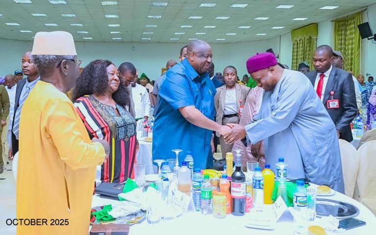 Only God And Party Faithful Can Authorise My Change Of Party — Mutfwang; Confirms Being Under Pressure To Join APC Only God And Party Faithful Can Authorise My Change Of Party — Mutfwang; Confirms Being Under Pressure To Join APC